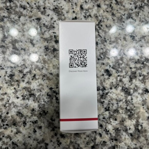 EltaMD UV Daily Tinted Face Sunscreen SPF 40 - Picture 2 of 5